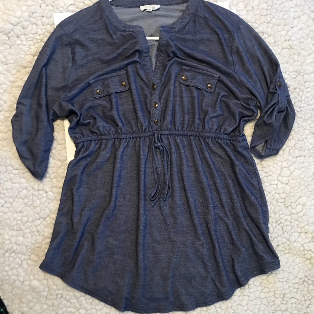 🆕Maternity shirt by Siren Lily sz XL